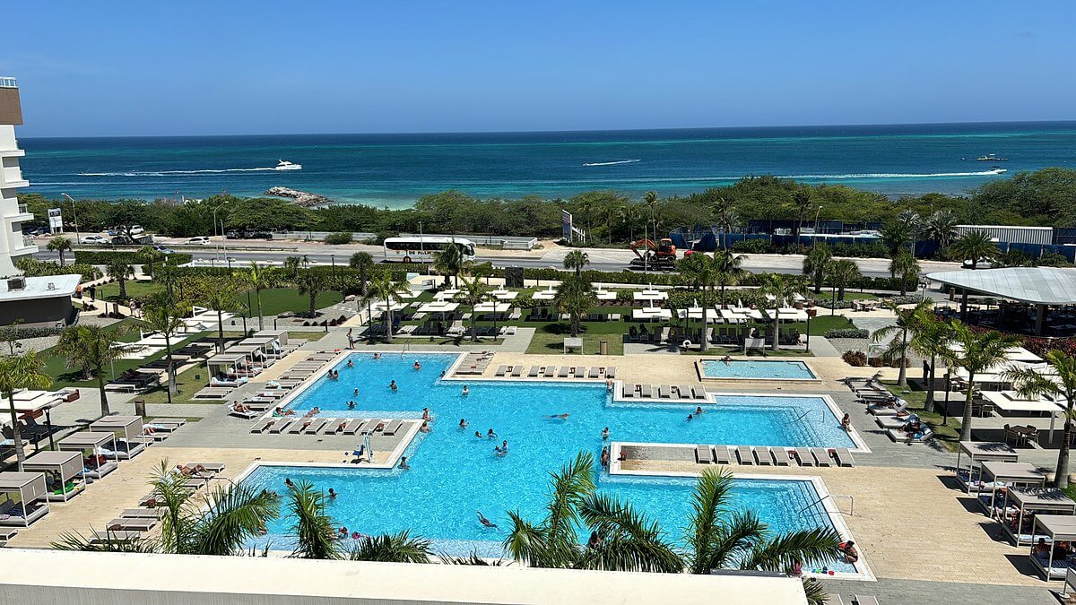 embassy suites by hilton aruba