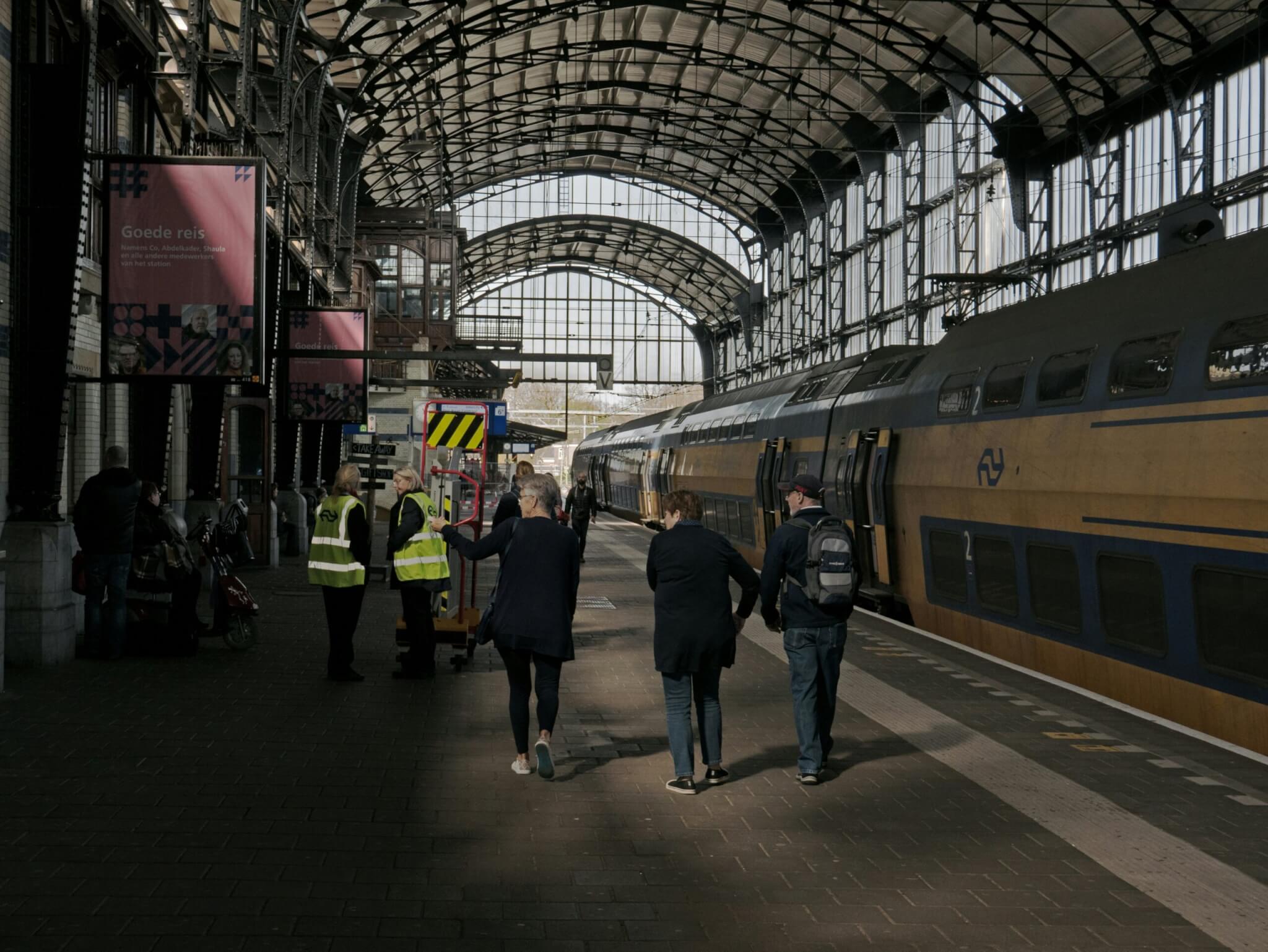 train platform