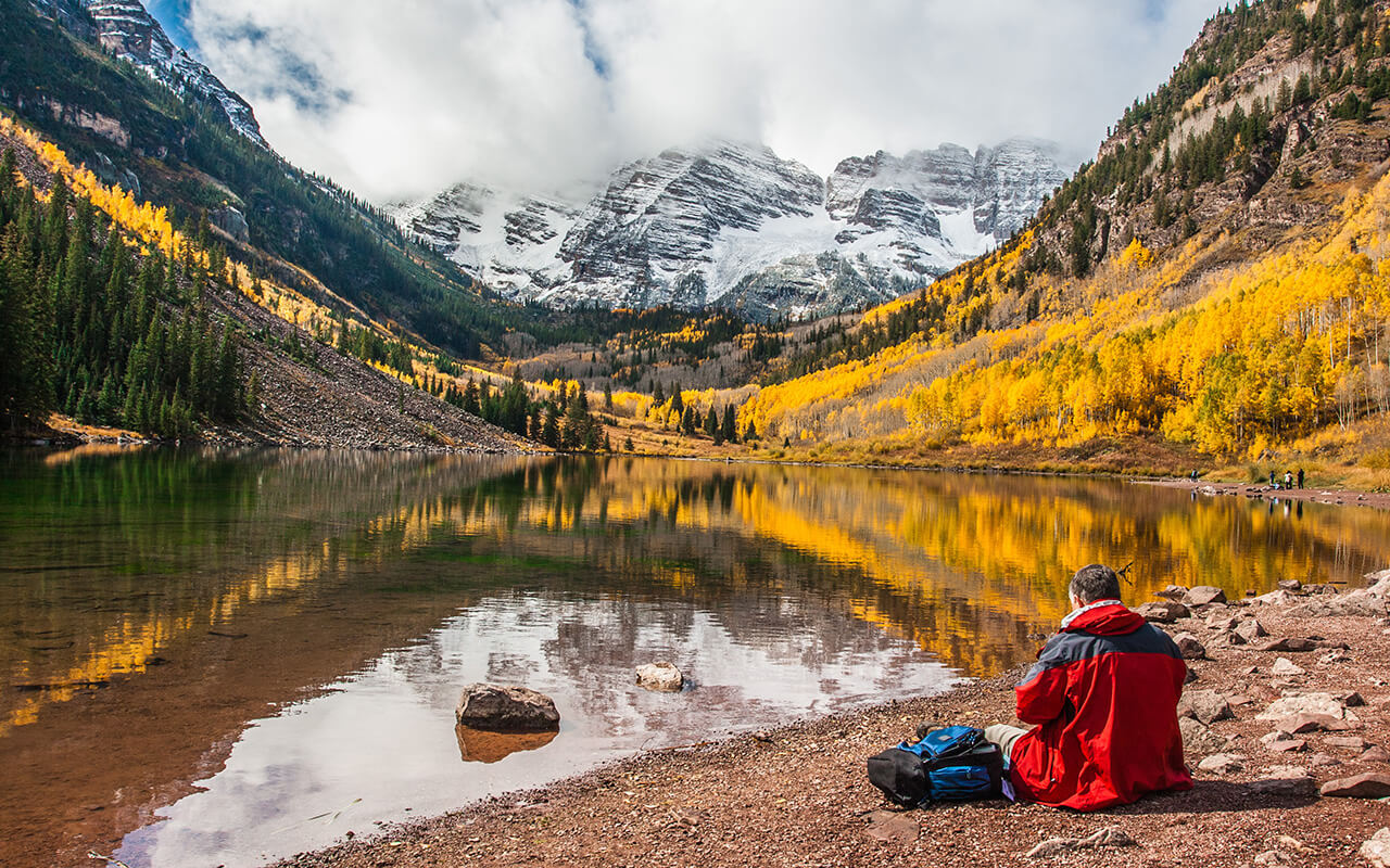 Fall foliage at Maroon Bells, Aspen, Colorado