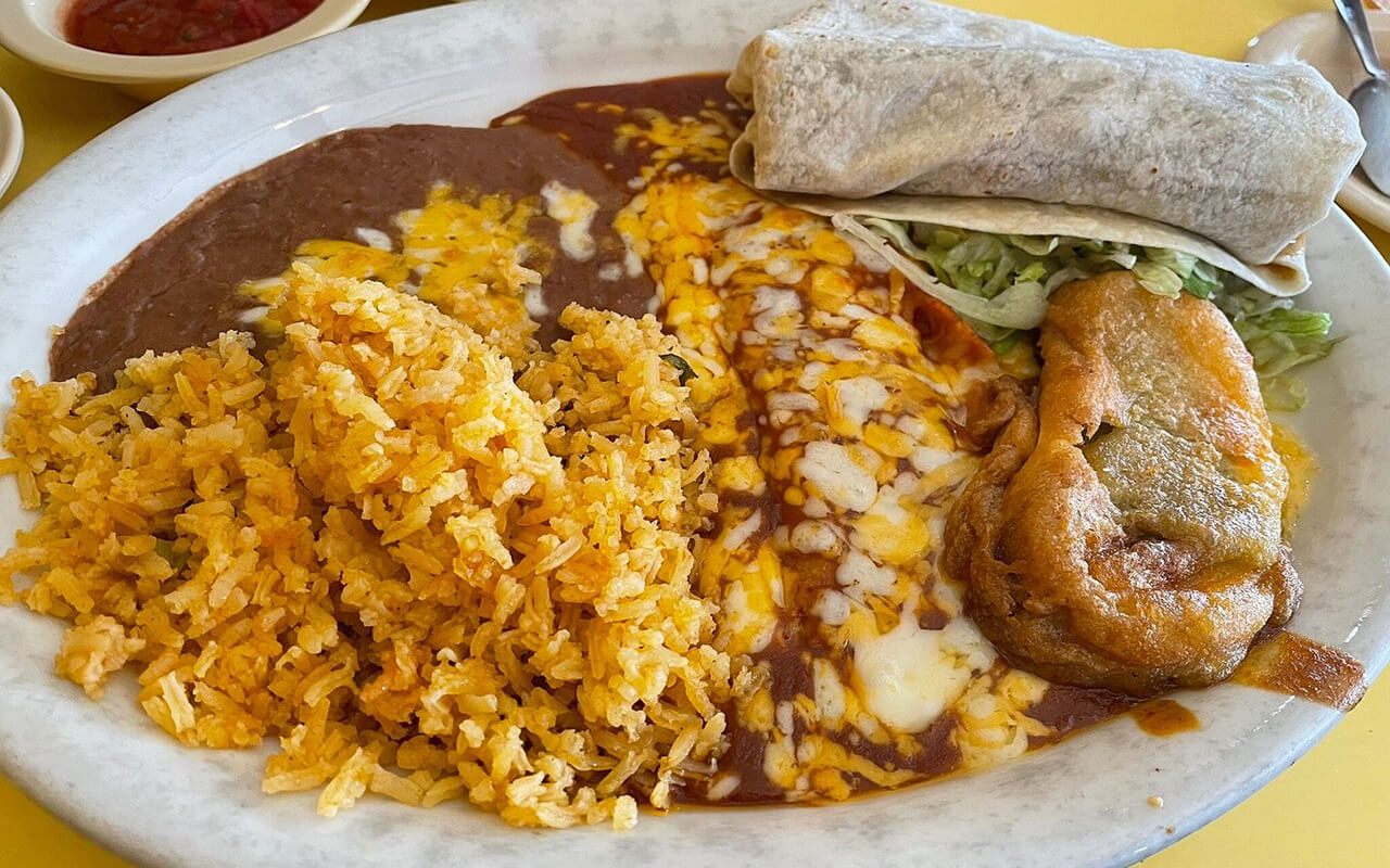Chalo's Casa Reynoso
