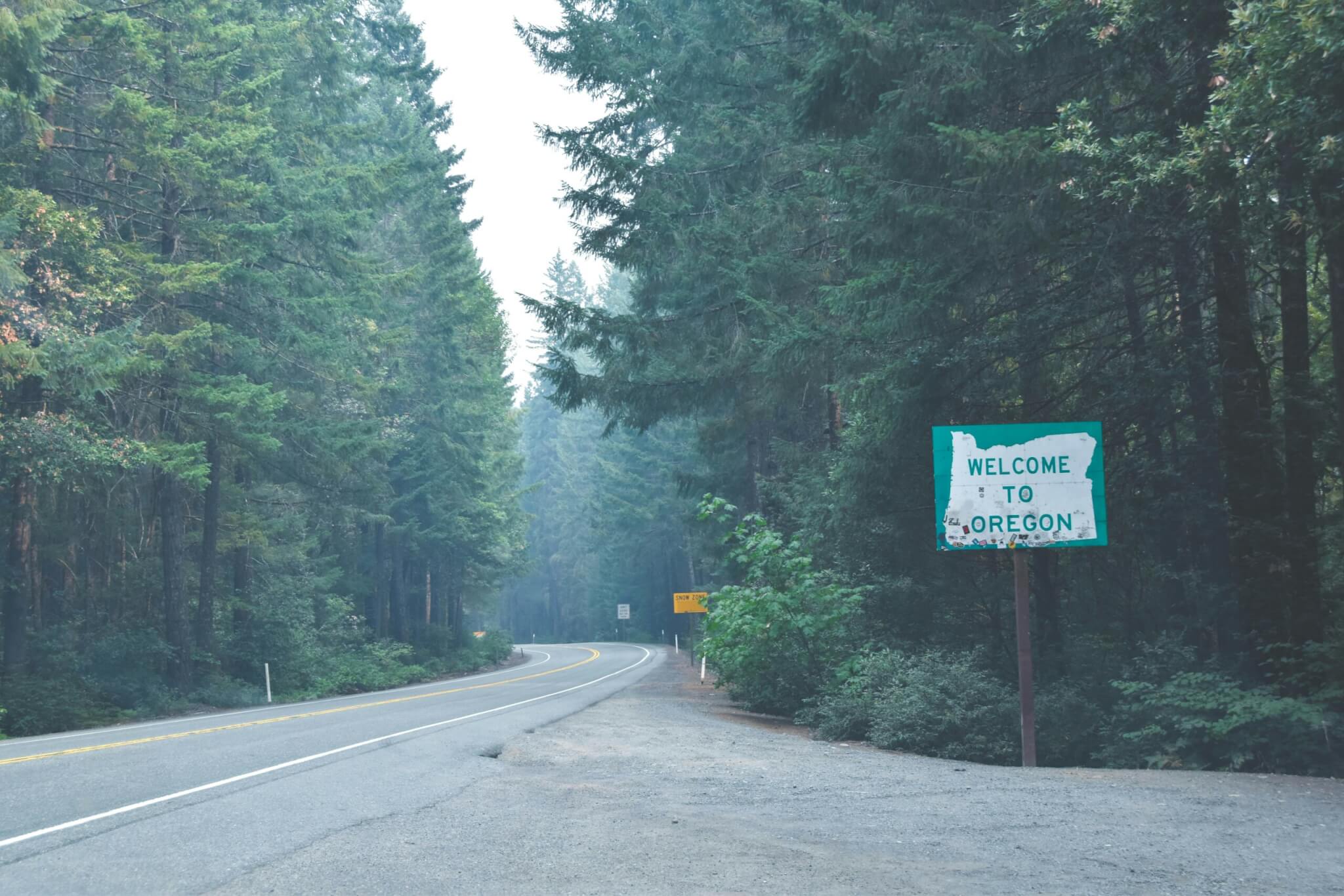 welcome to oregon sign