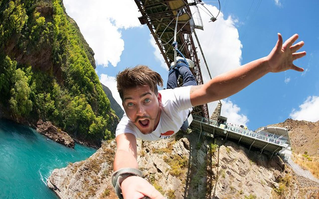 Bungee Jumping from Kawarau Bridge – New Zealand