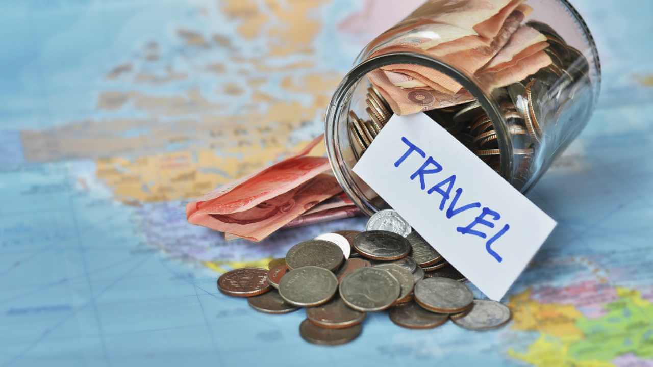 how to save money on your next vacation