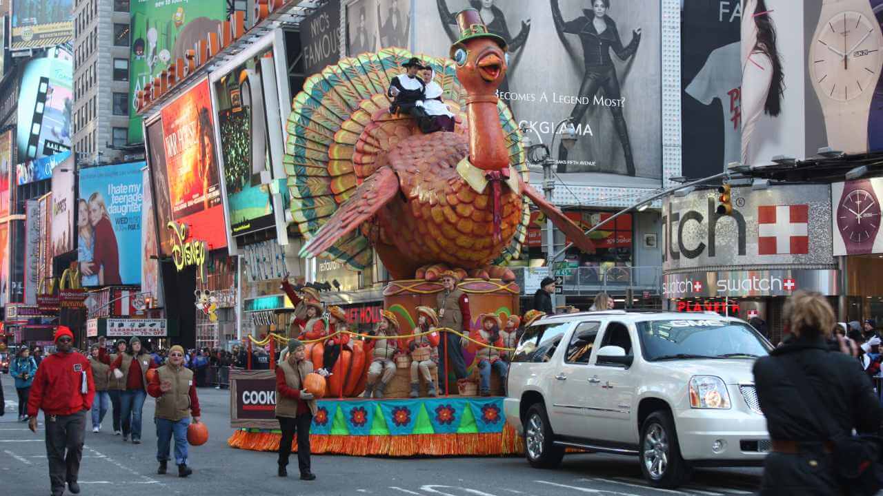 thanksgiving parade in times square, new york city