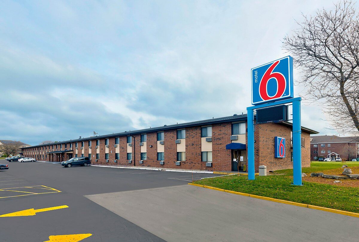 Motel 6