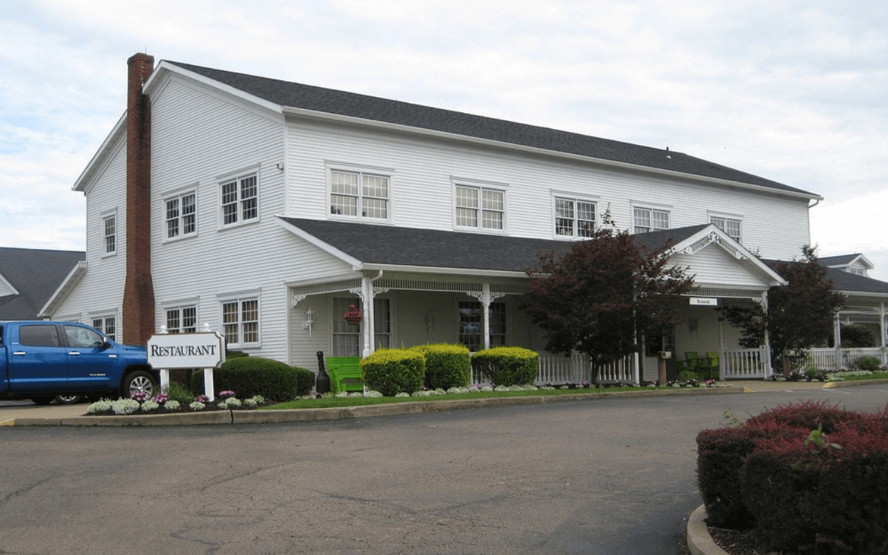 Amish Door Restaurant, Wilmot, OH