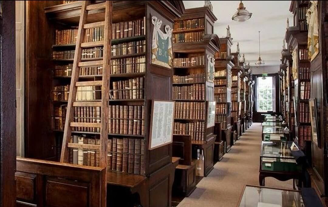 marsh's library