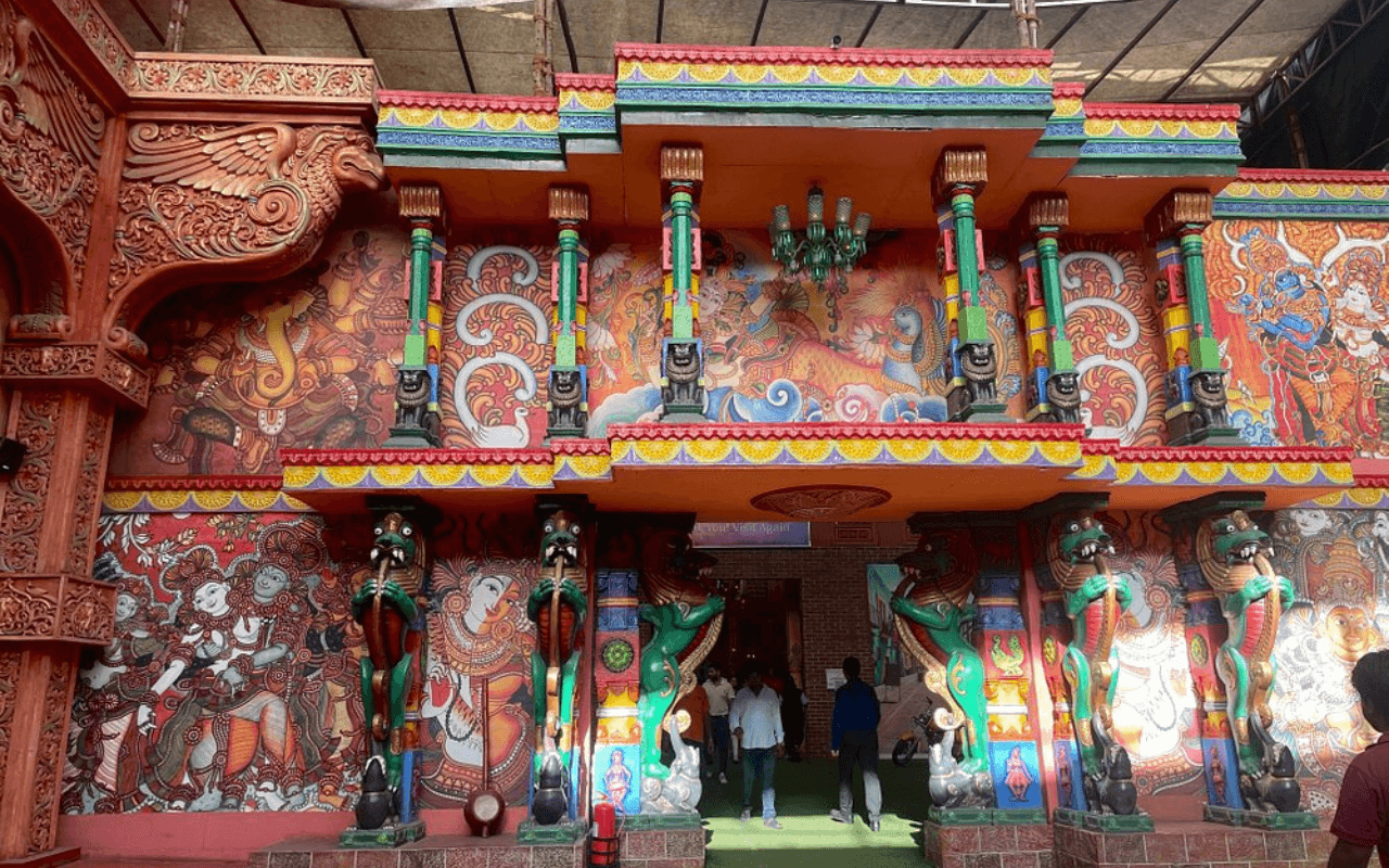 outside view of art in india
