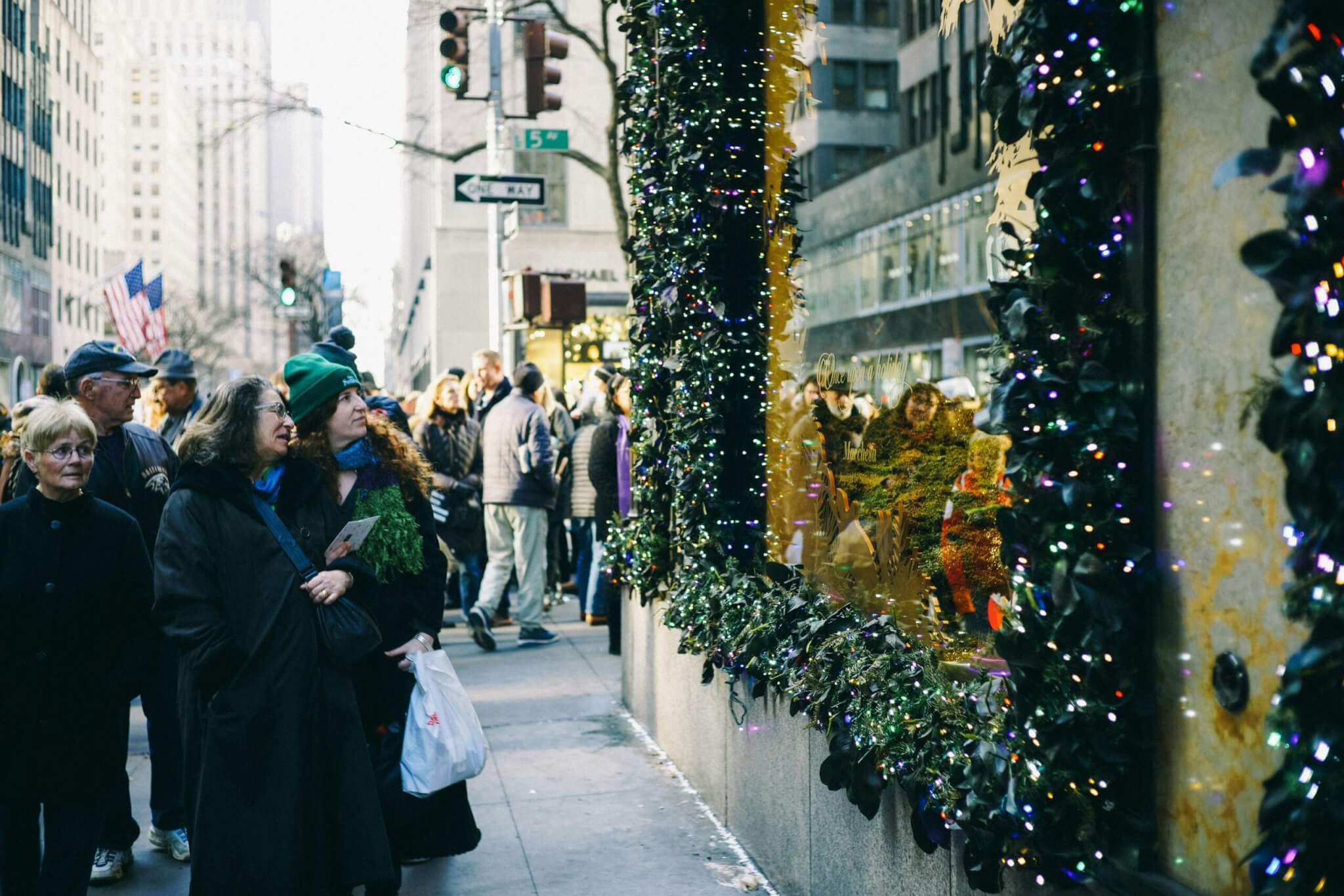 saks fifth avenue
