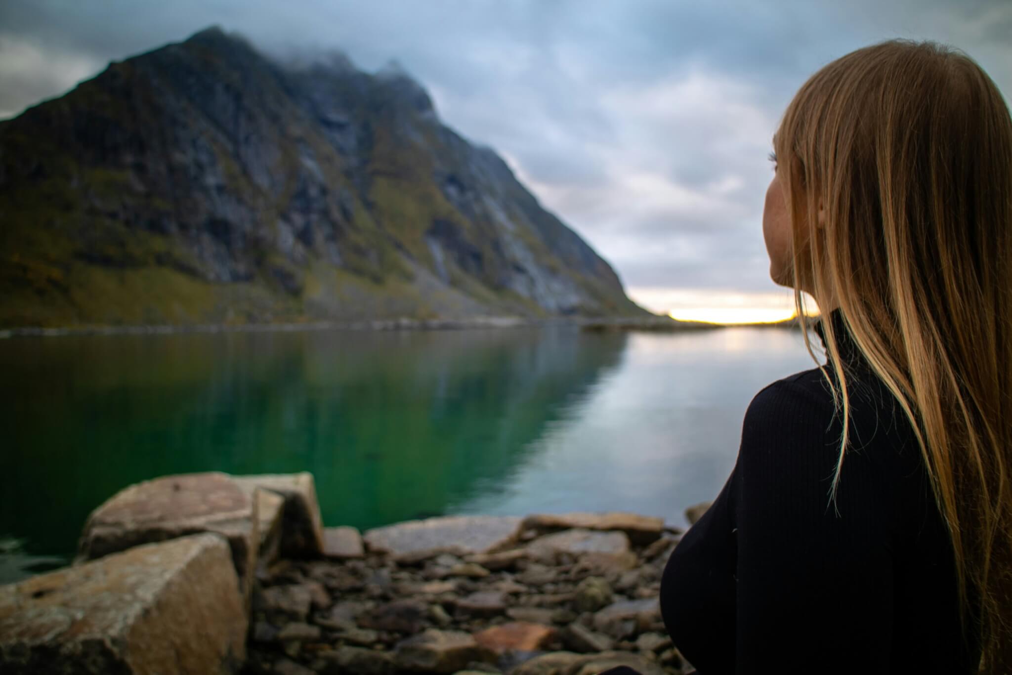 woman traveling alone