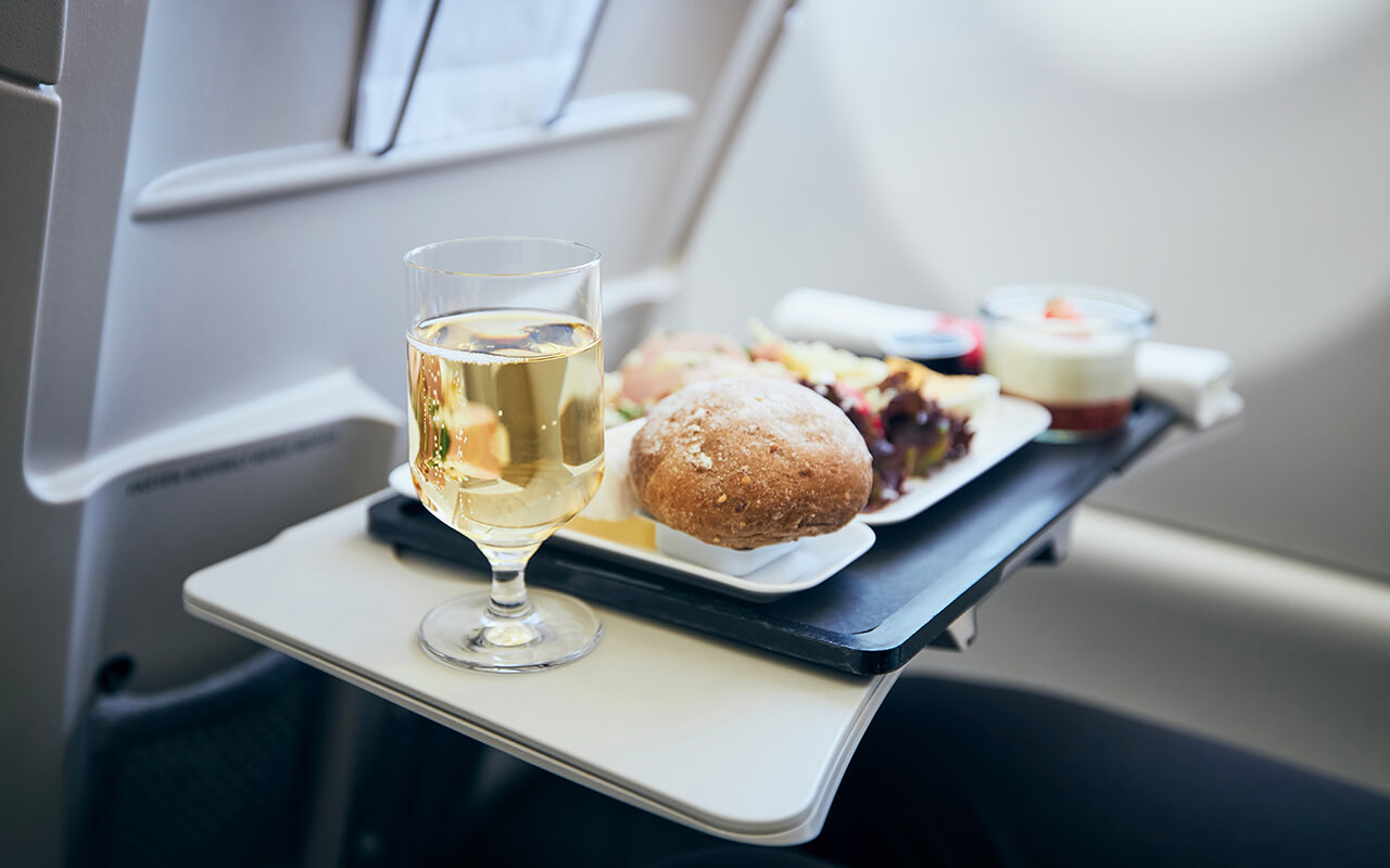 Food and drinks on an airplane