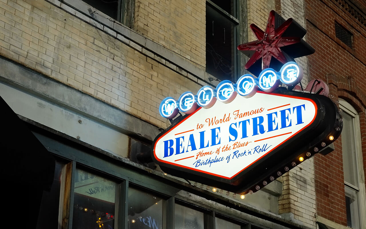 Beale Street signage