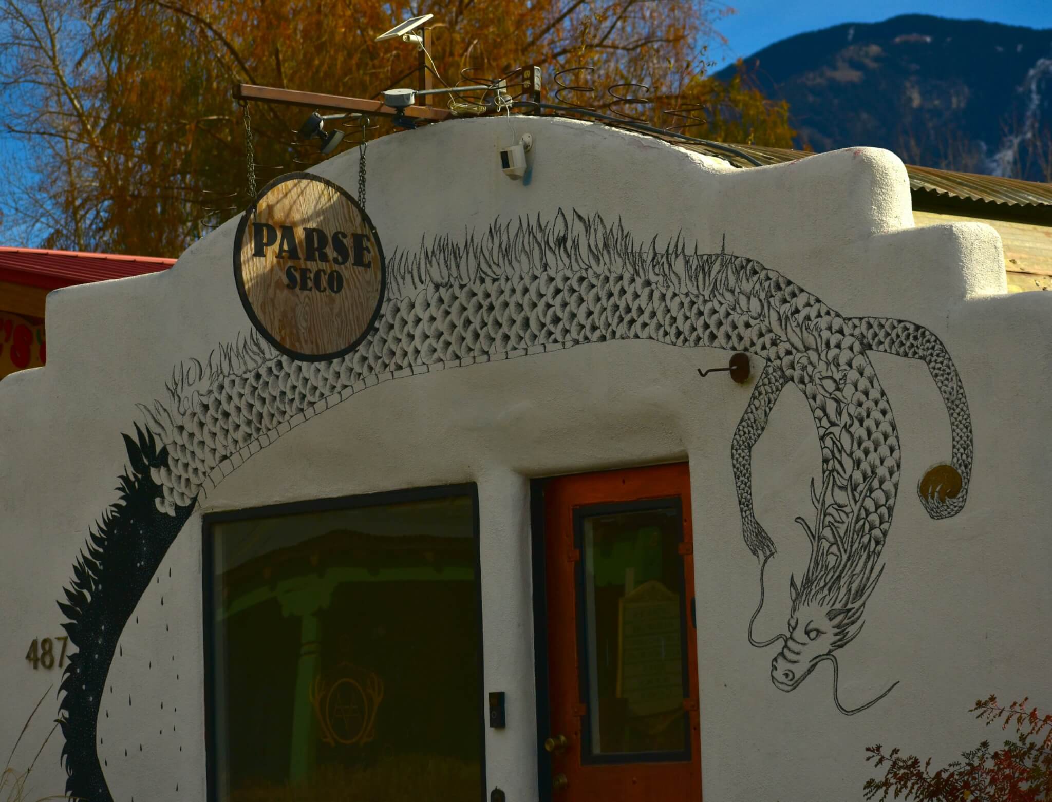 mural in taos, new mexico