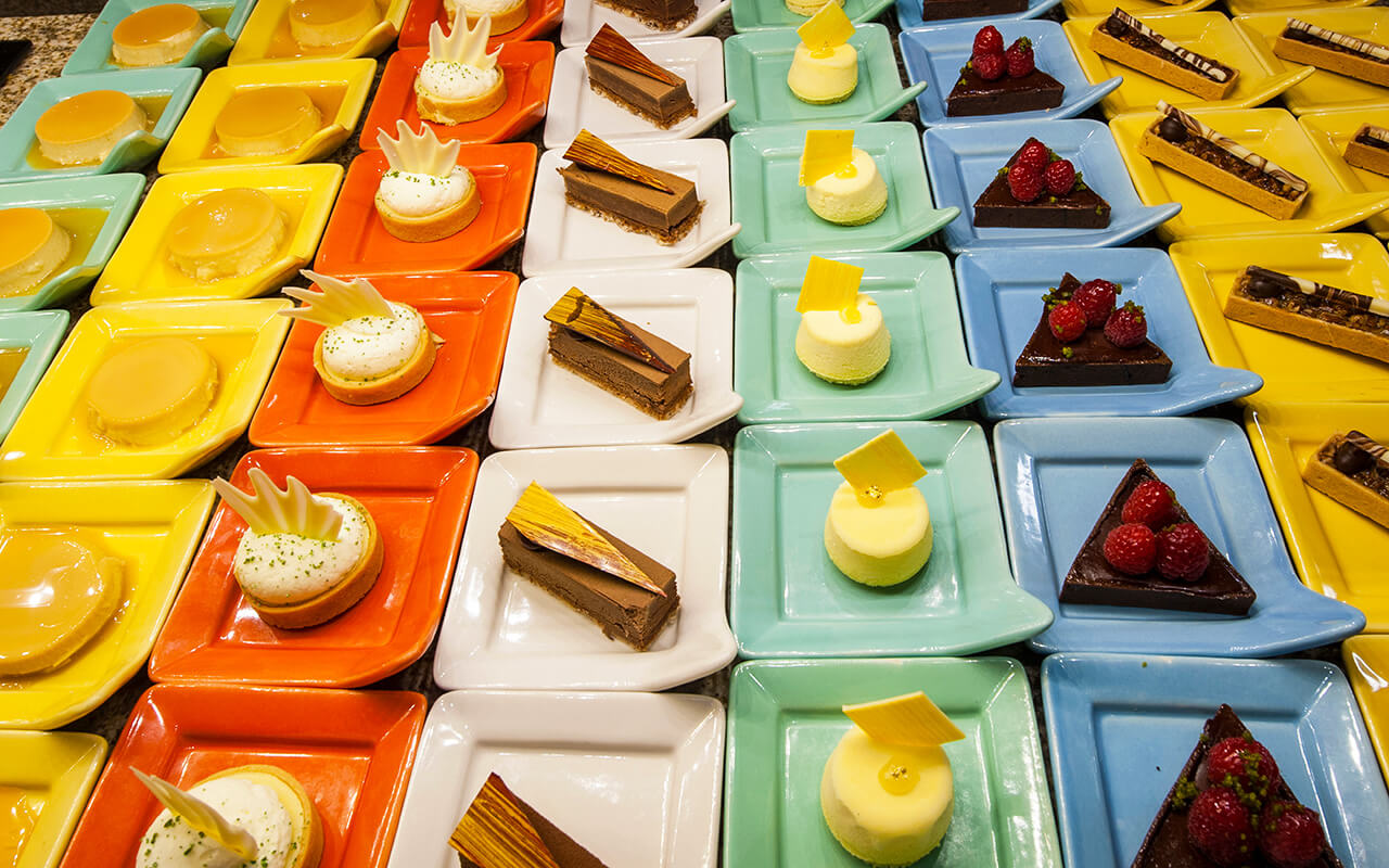 Buffet dishes
