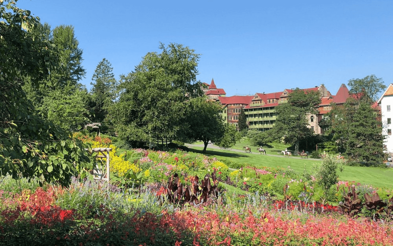 Mohonk Mountain House: New Paltz, New York