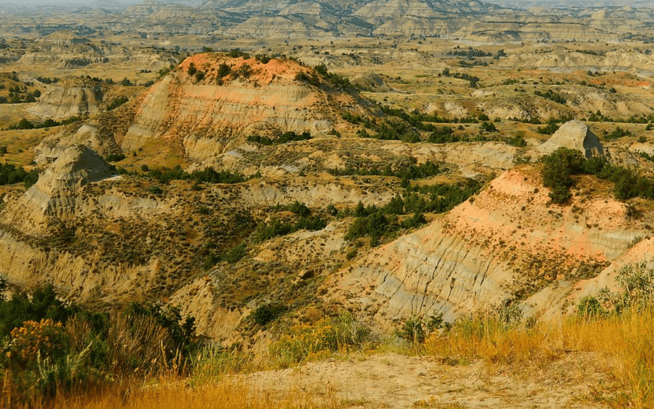 Painted Canyon Overlook