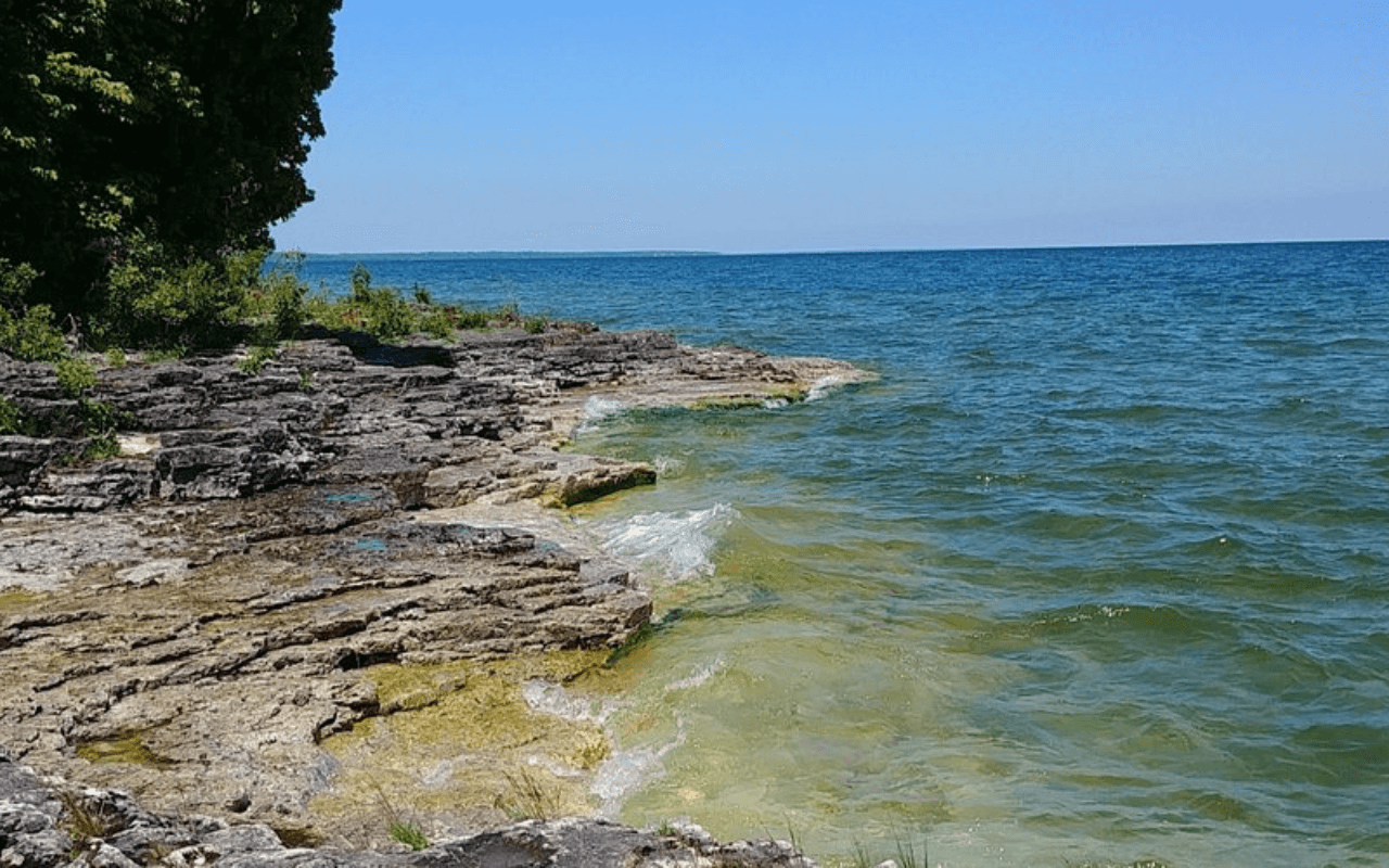 Cave Point County Park