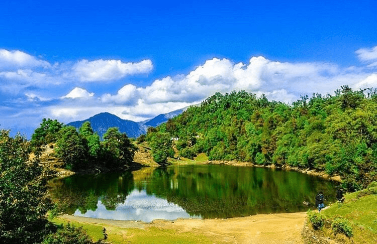 Deoriatal Chandrashila Trek