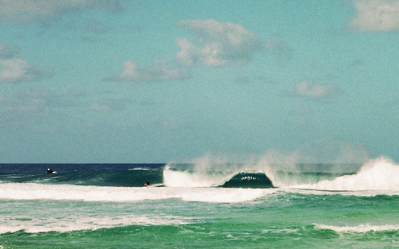 Waves of Pupukea beach