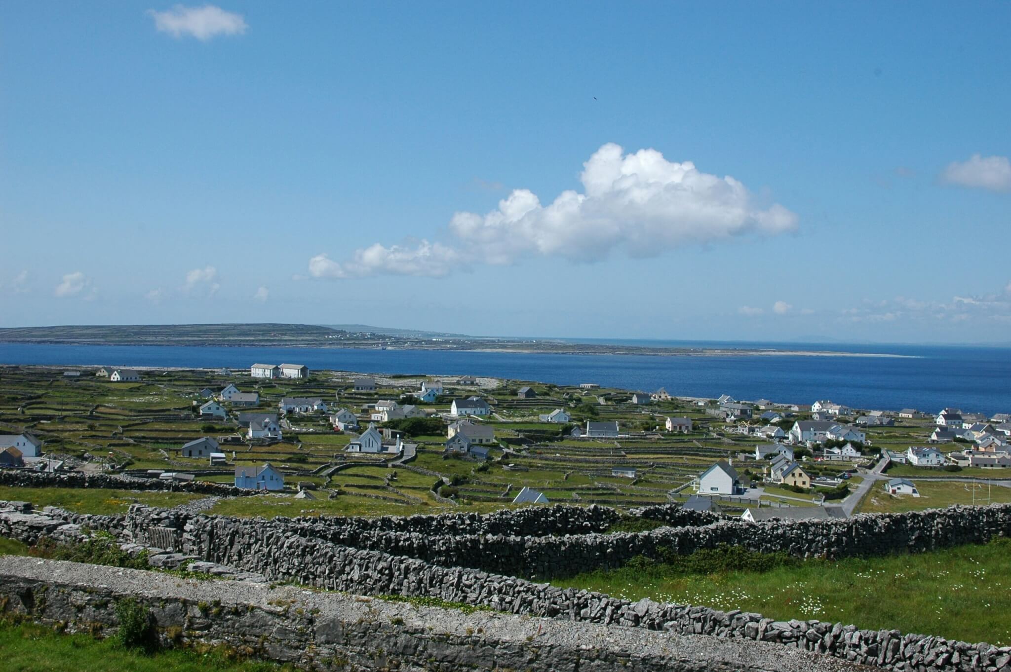 inisheer, ireland