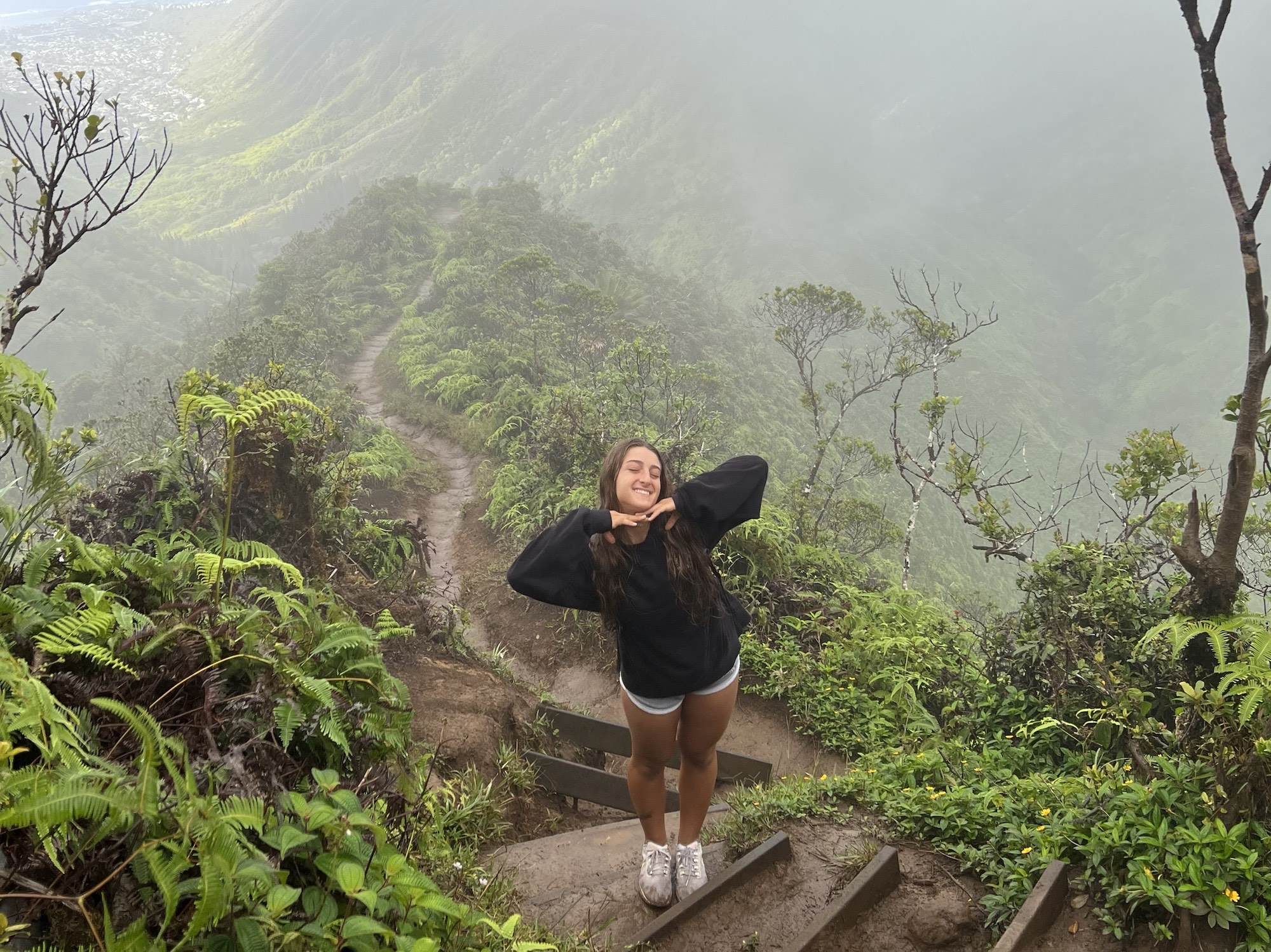 Wiliwilinui Ridge Trail, Oahu, Hawaii