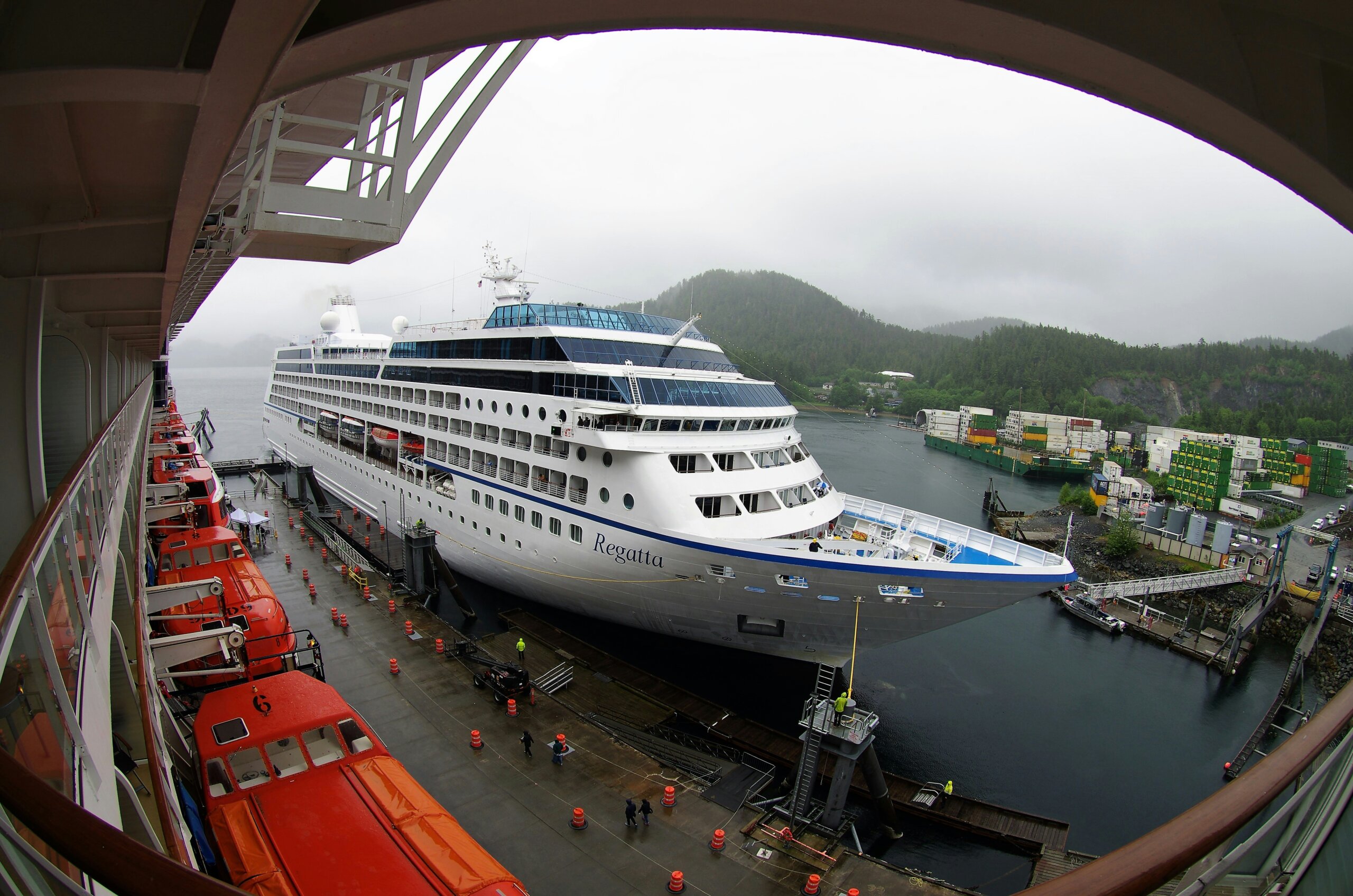 cruise ship port hole