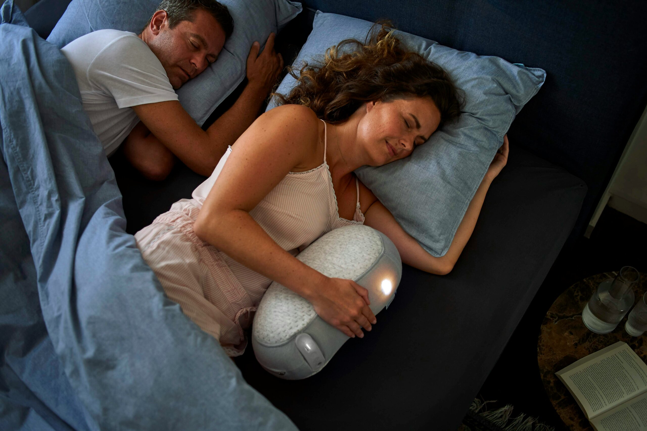 couple sleeping in bed