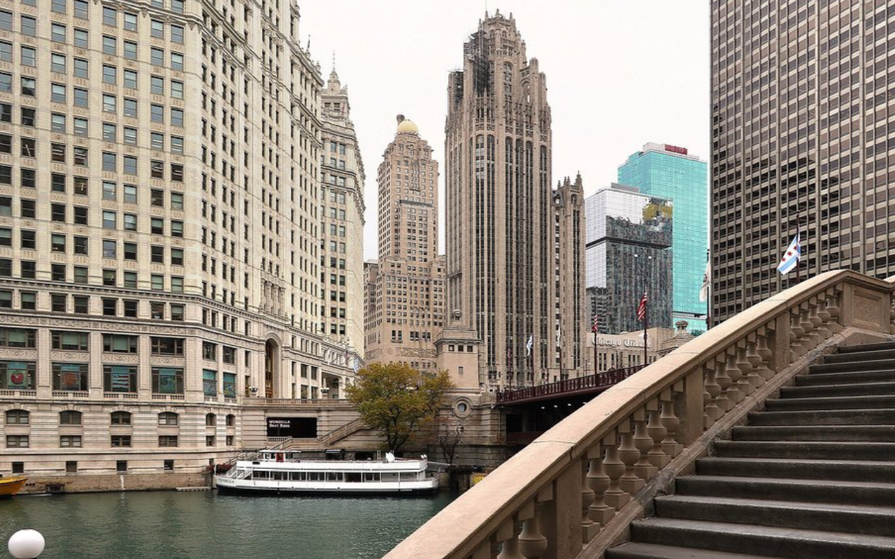 Chicago River