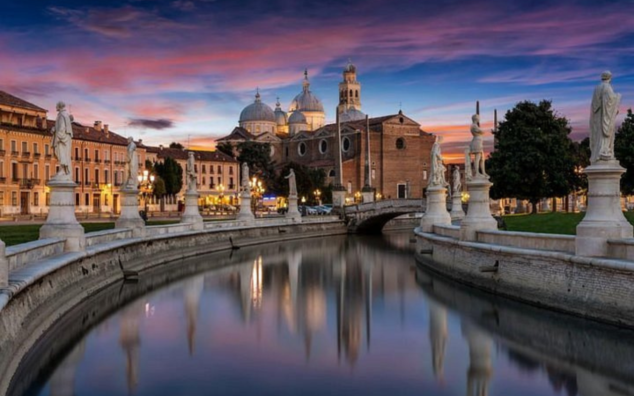 Bologna, Emilia-Romagna