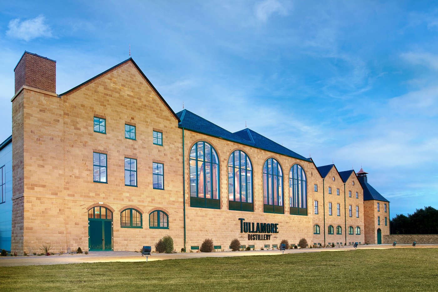 tullamore dew distillery