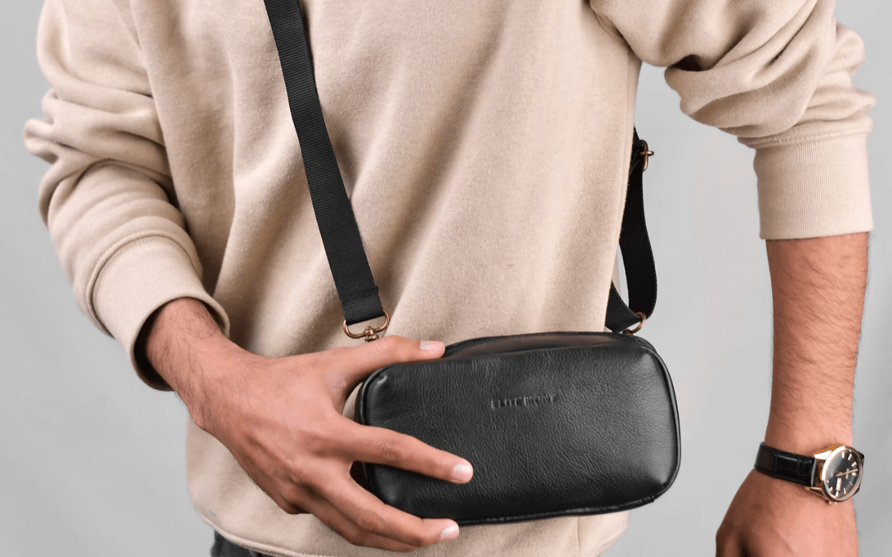 Crossbody bag