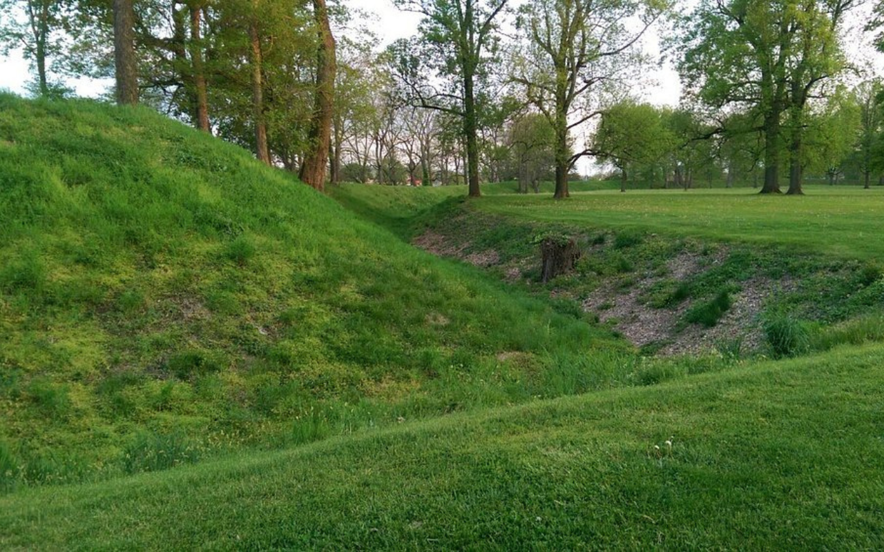 Hopewell Ceremonial Earthworks (Ohio)