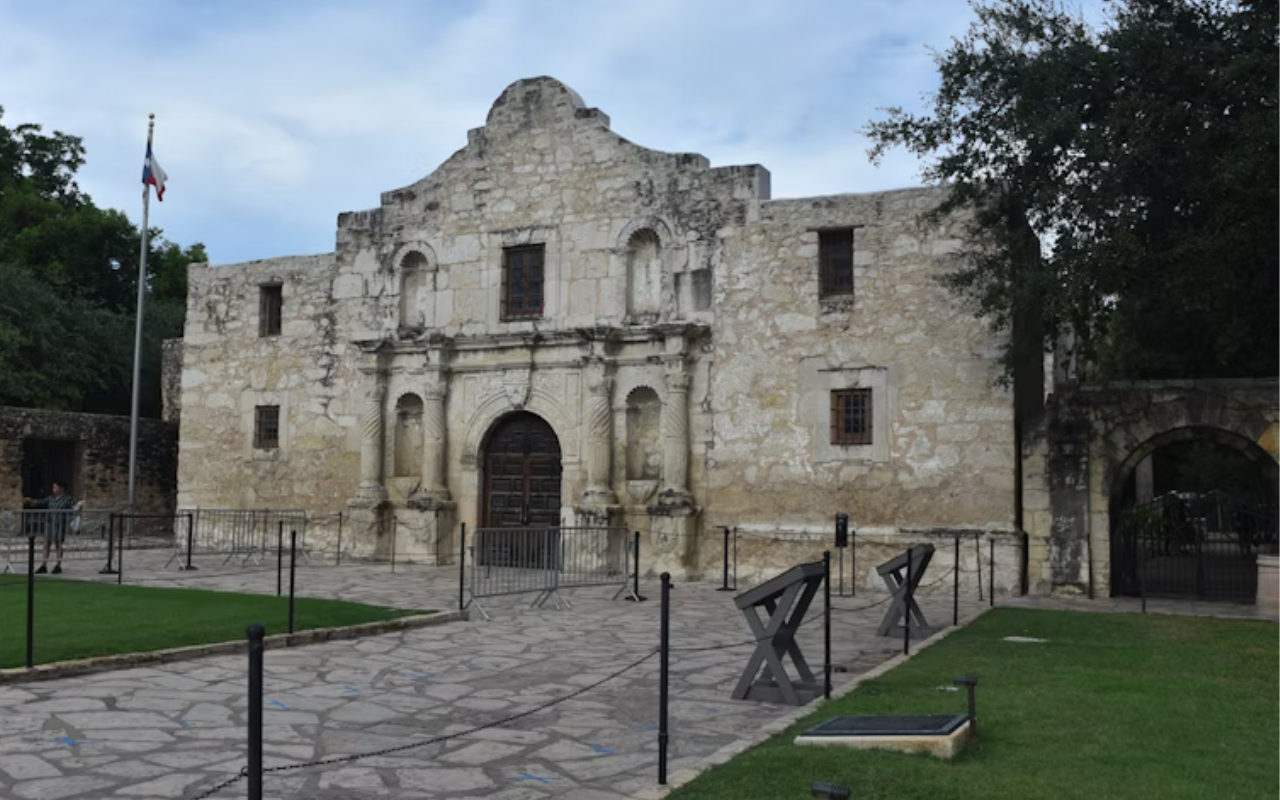 The Alamo (Texas)