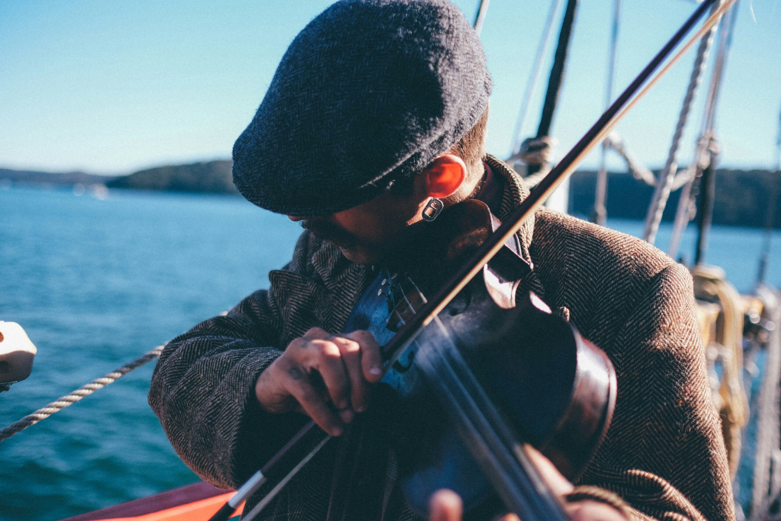 fiddle player