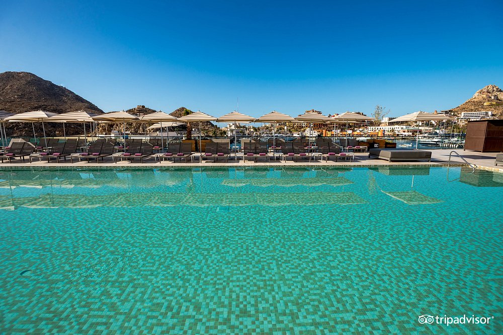 The Freestyle Pool at the Breathless Cabo San Lucas Resort & Spa