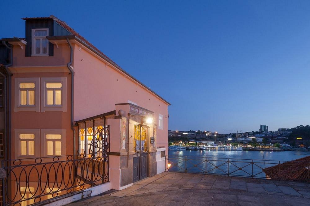 1872 river house