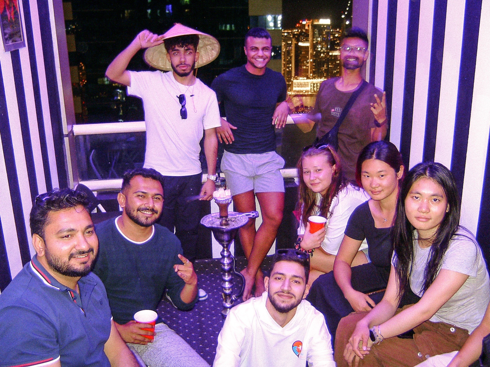 Some of the amaizng people at the hostel in Dubai! 