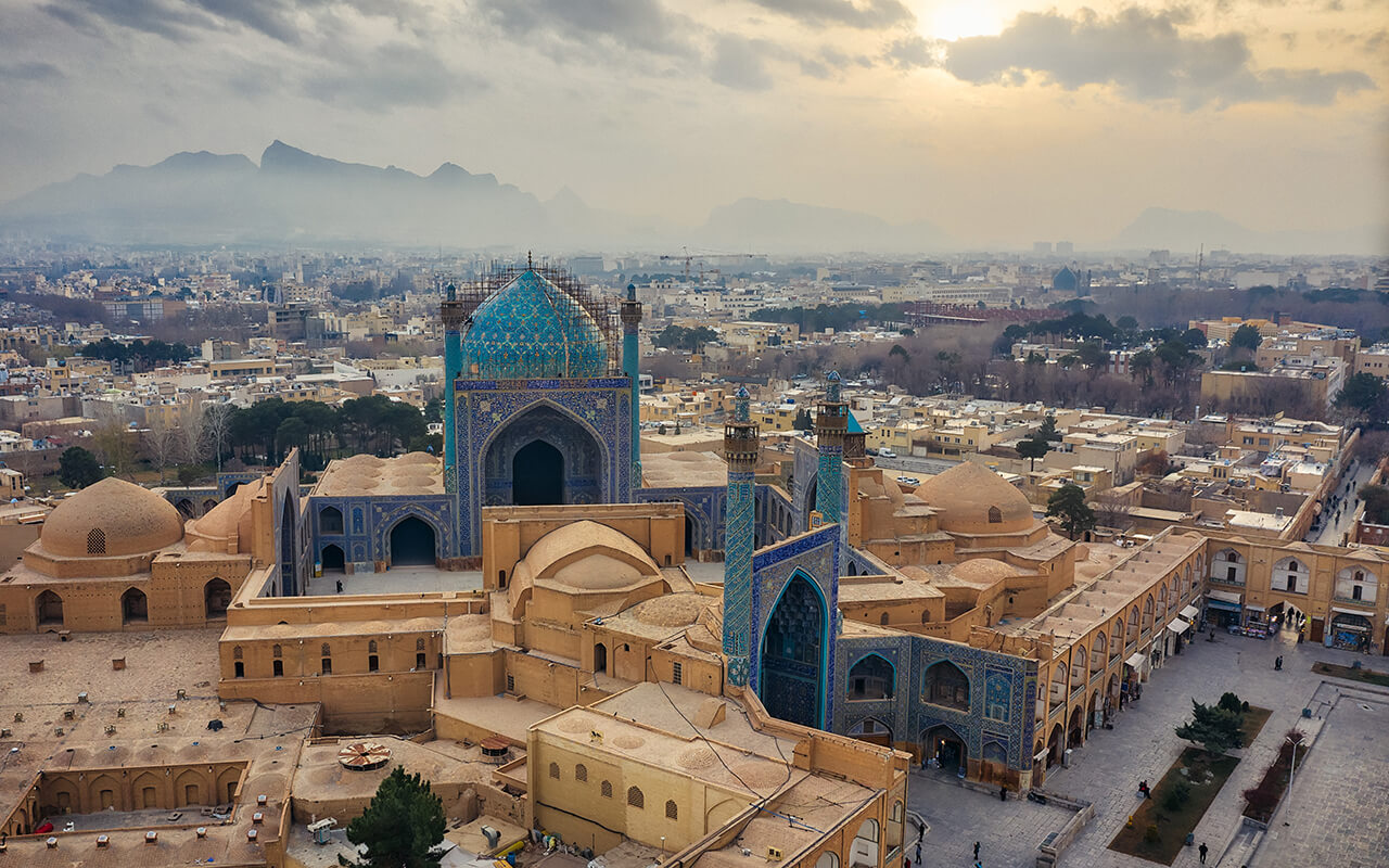 Naqsh-e Jahan Square in Isfahan, Iran, taken in Januray 2019 taken in hdr