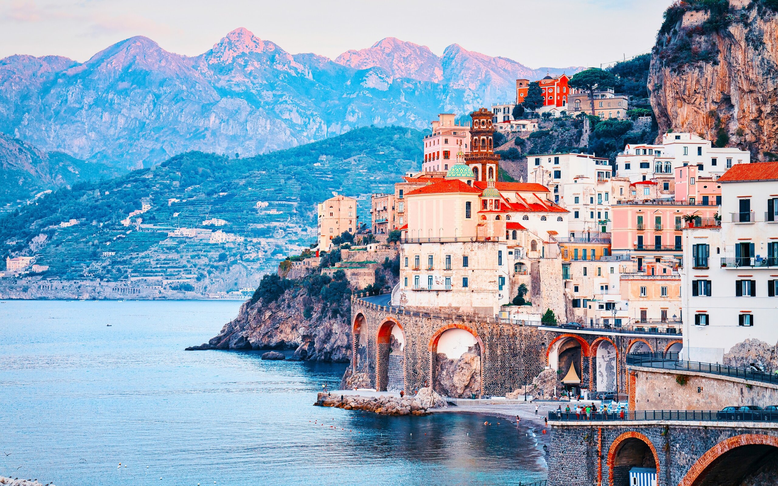 Cliffside houses of Positano on Italy’s Amalfi Coast in summer – romantic Italian honeymoon destination 2025