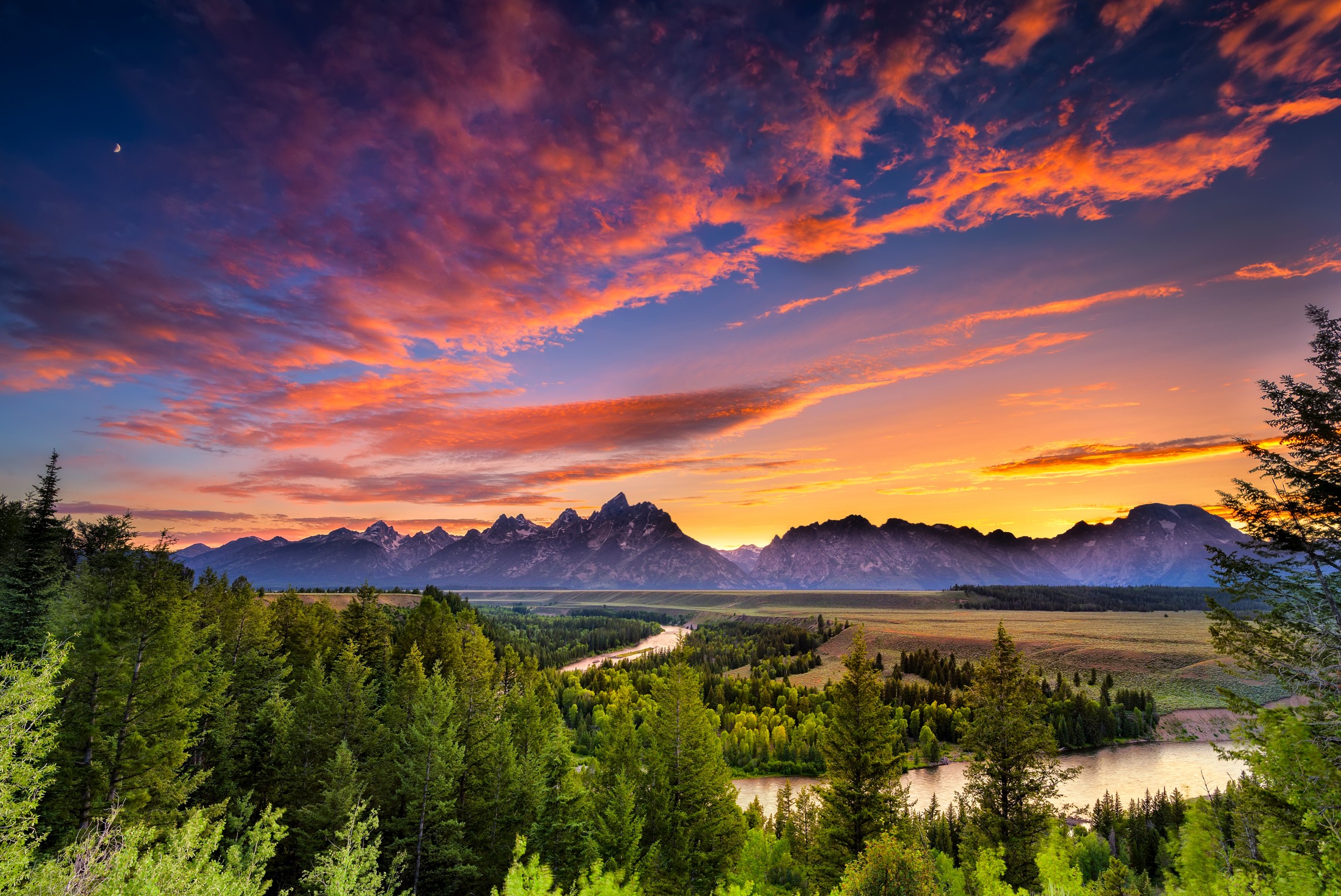 Summer Sunset at Snake River Overlook.