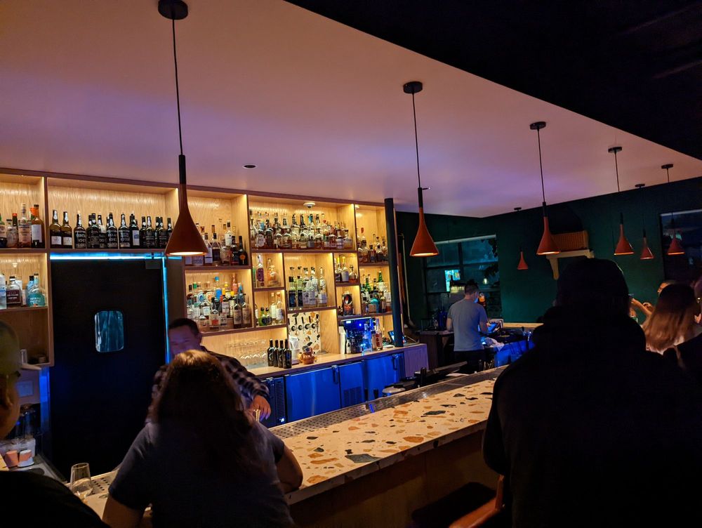 Interior of Thunderbolt bar in Echo Park Los Angeles – Southern-inspired craft cocktail lounge with relaxed atmosphere