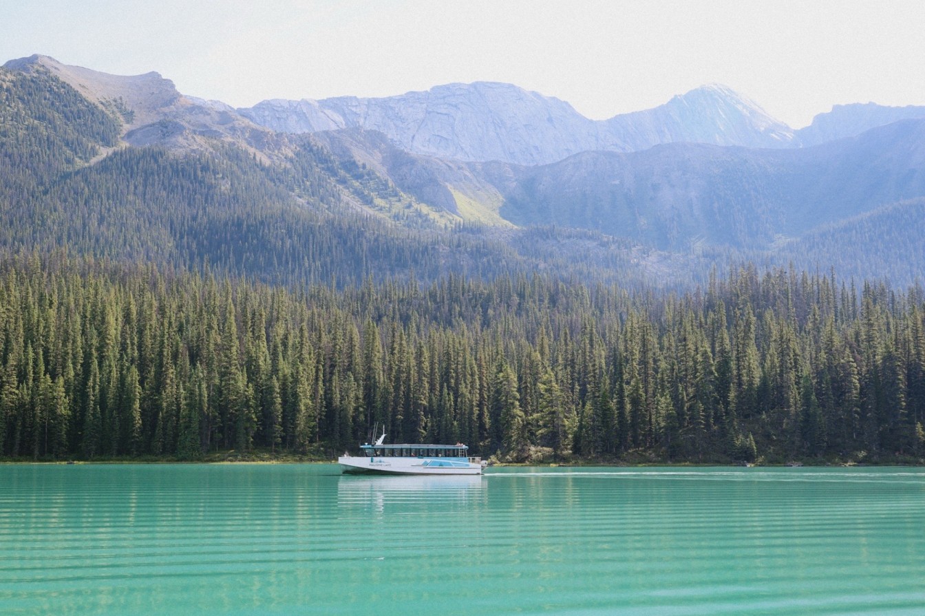 Views of Maligne Lake from the Maligne Lake Cruise. 