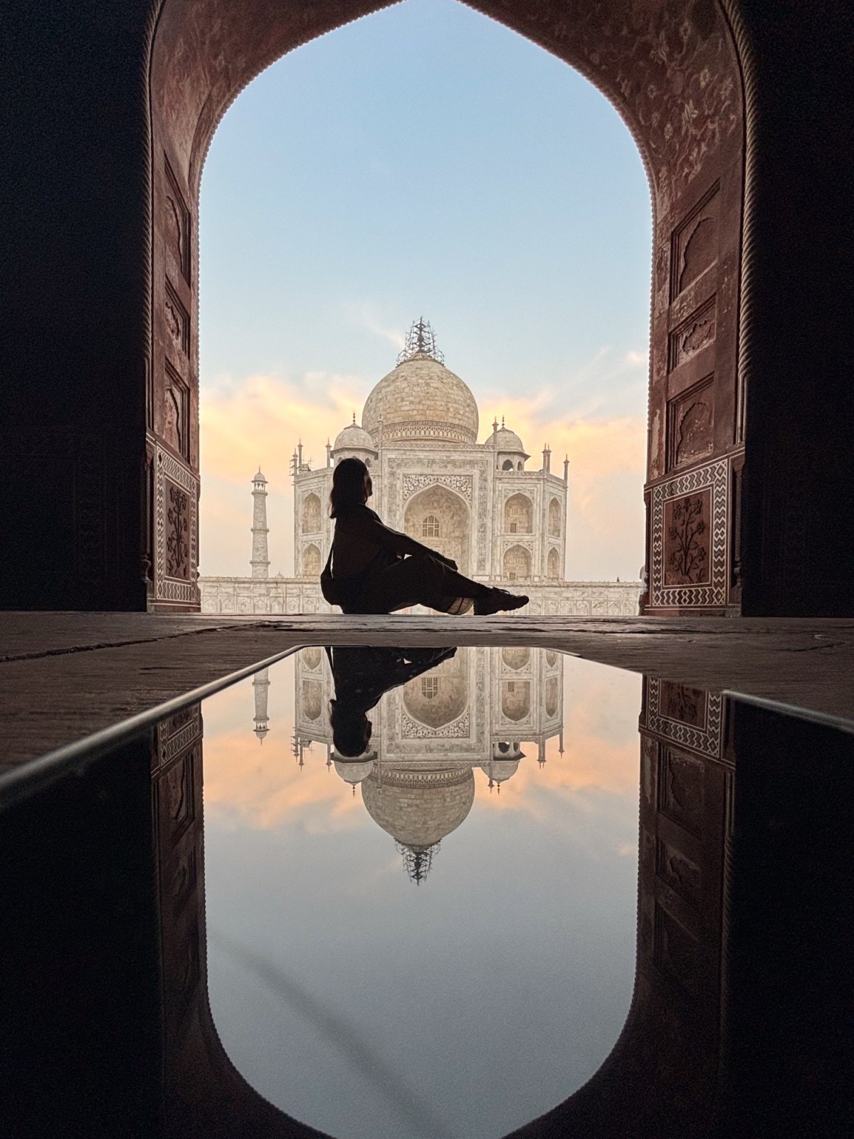 Beautiful colors of sunrise in the early morning at the Taj Mahal.