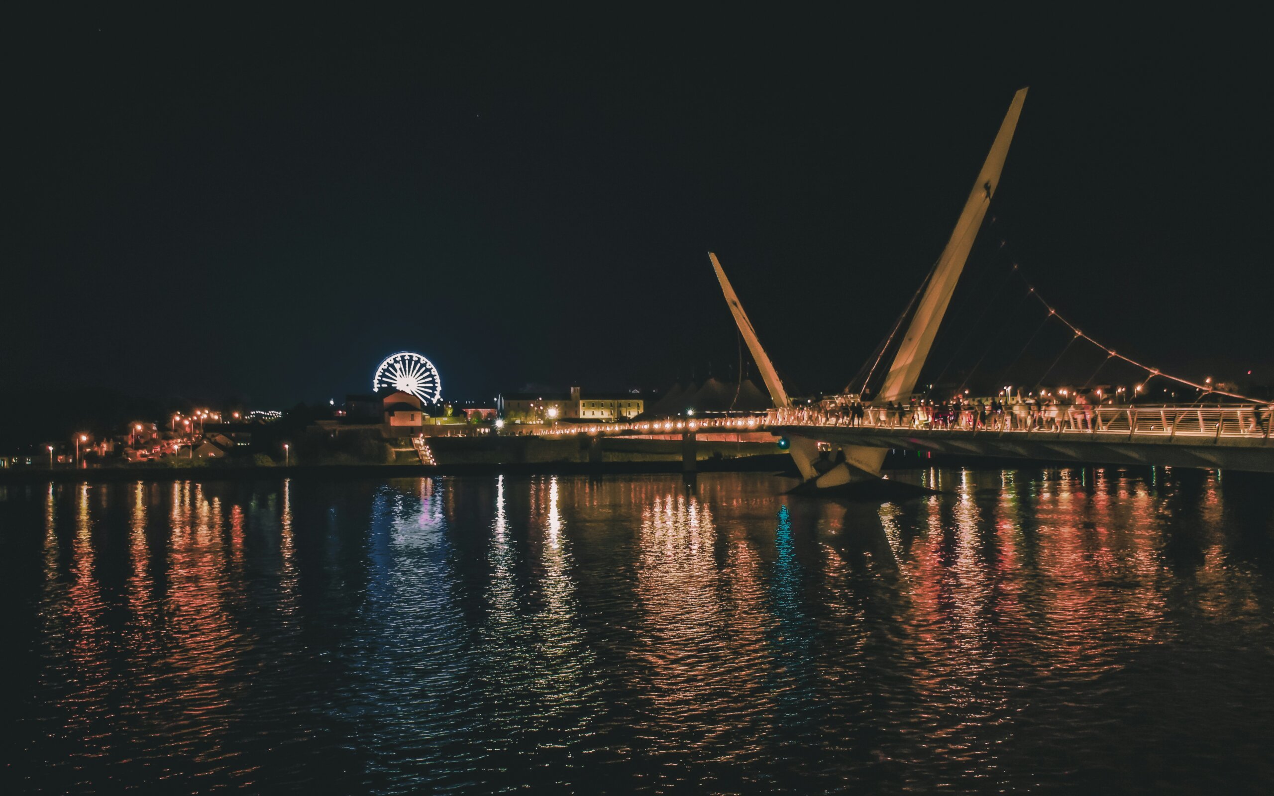 derry at night