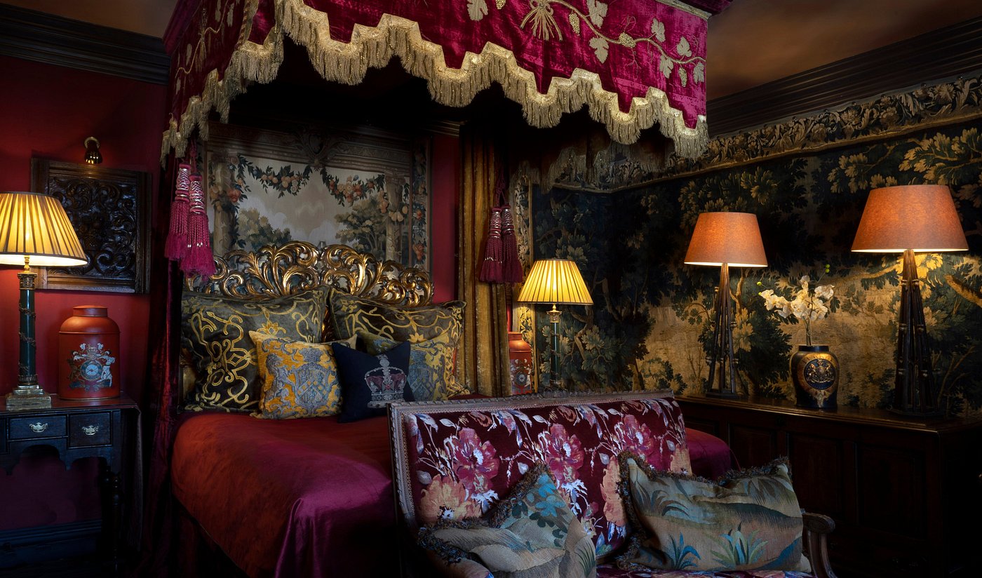 the turret suite