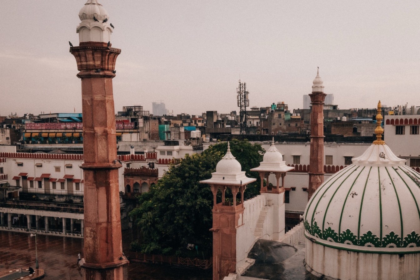 Views from the rooftop of the Spice Market in Old Delhi. 
