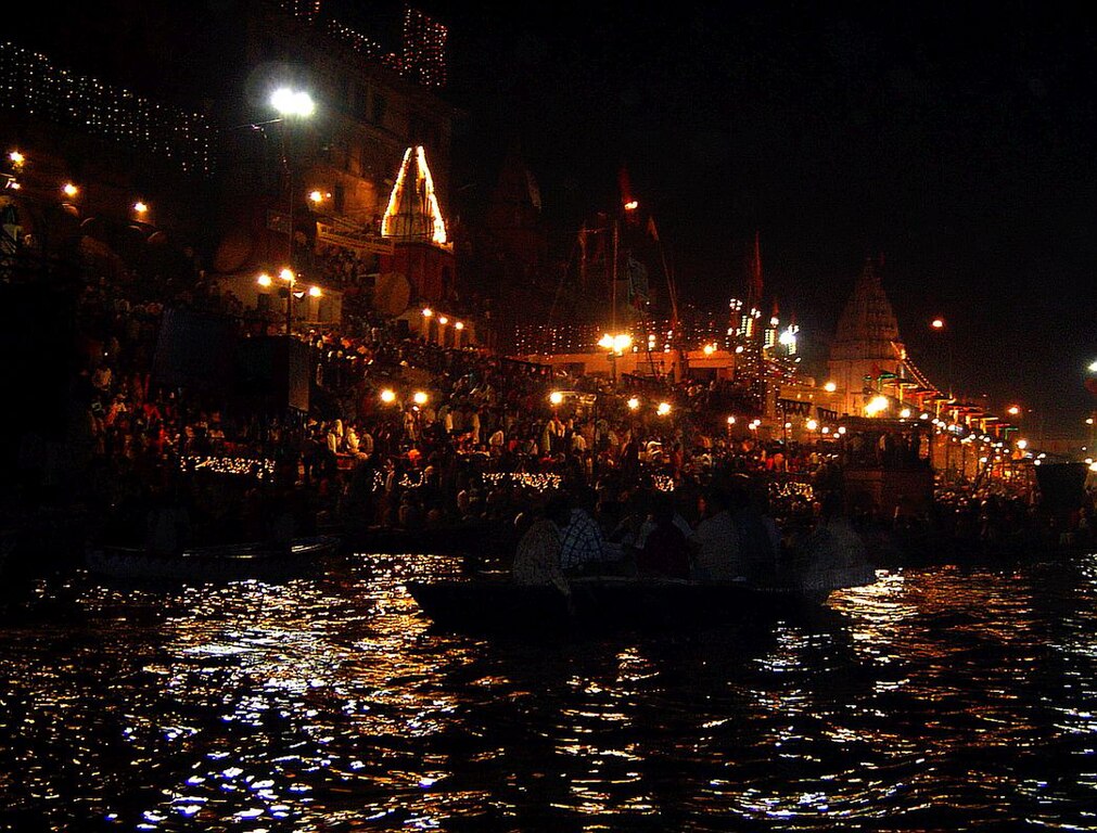 The Dev Deepavali ("the Diwali of the Gods" or "Festival of Lights of the Gods") is the festival of Kartik Poornima celebrated in Va The steps of all the ghats on the riverfront of the Ganges River, from Ravidas Ghat at the southern end to Rajghat, are lit with more than a million earthen lamps (diyas) in honour of Ganga, the Ganges, and its presiding goddess.ranasi, Uttar Pradesh, India.