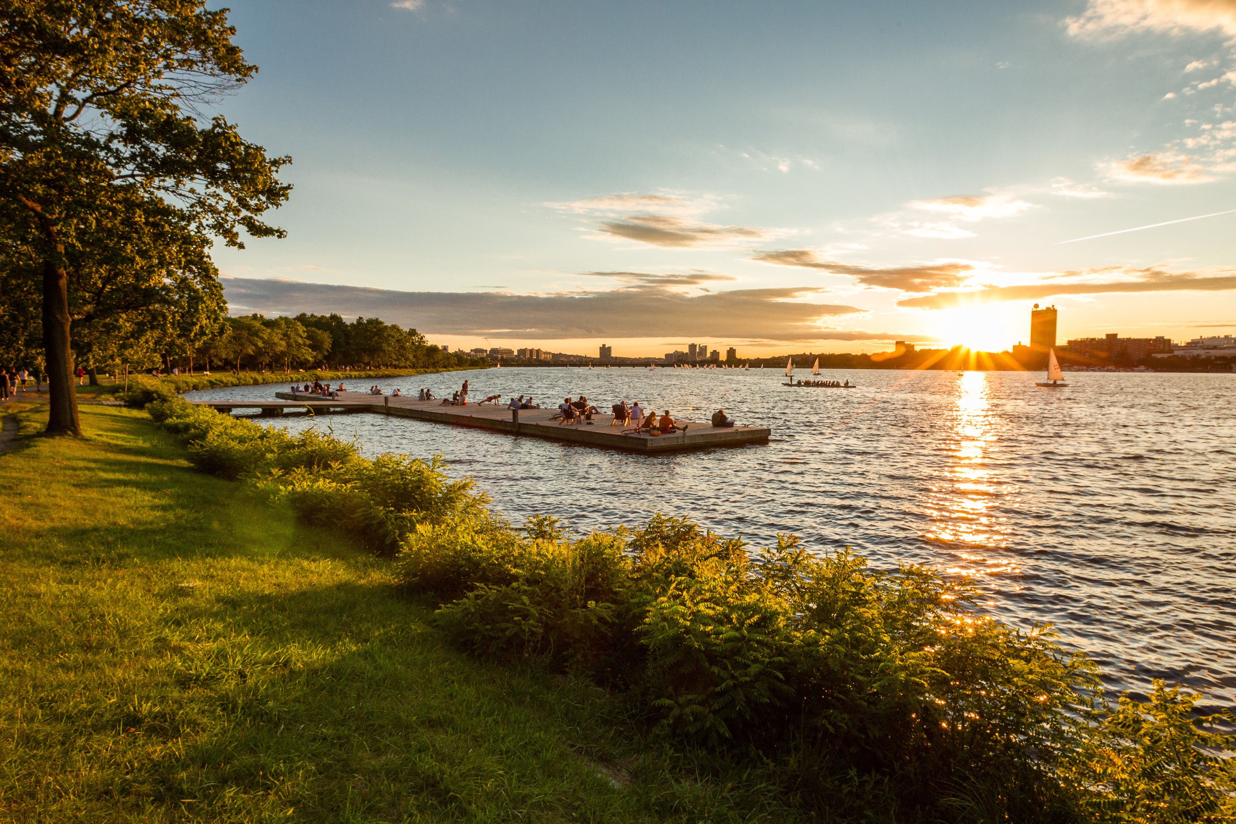 Sunset on the Charles River Esplanade, Boston and Cambridge, Massachusetts, USA, 2011.
