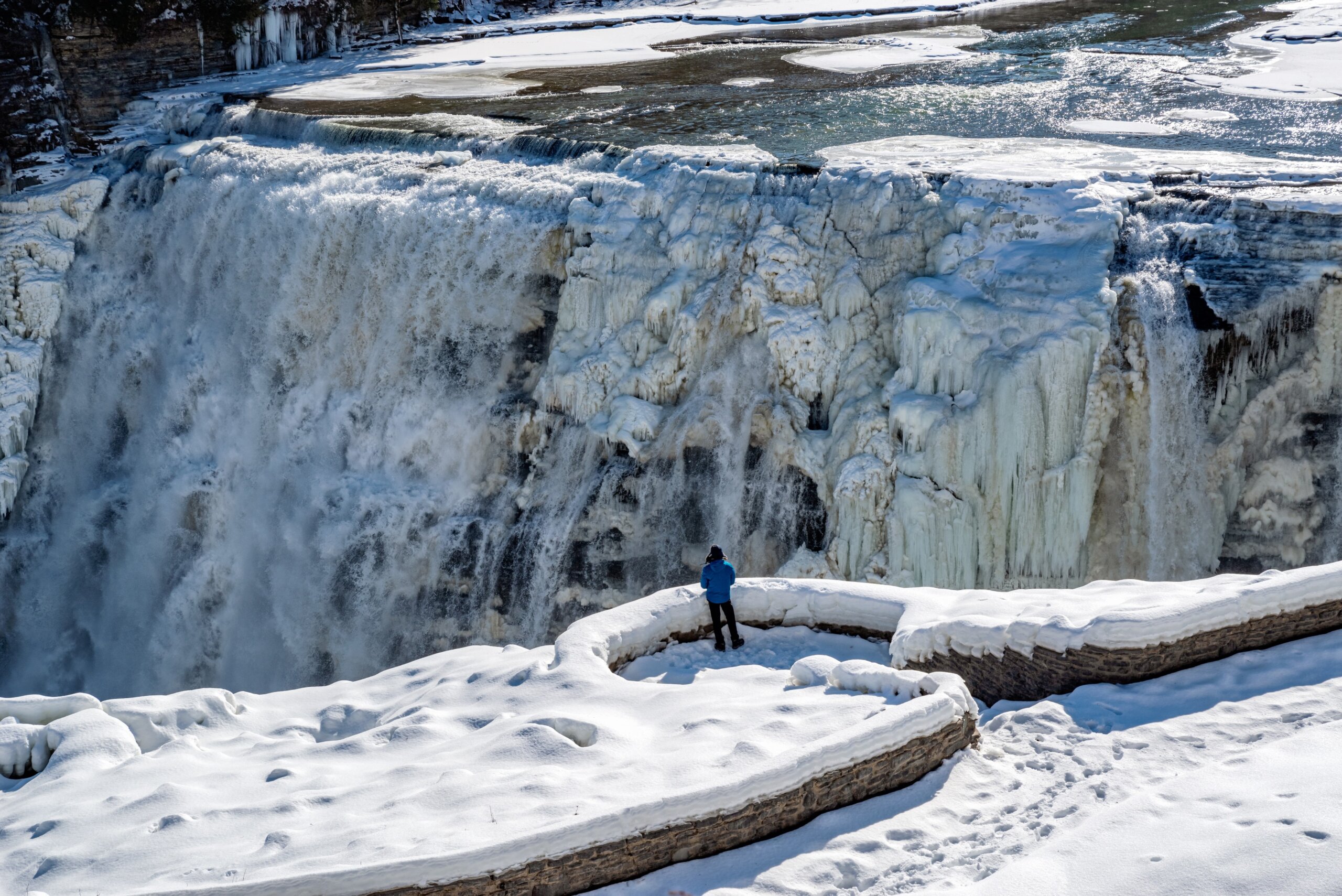 Waterfalls in Letchworth State Park view during winter. USA
