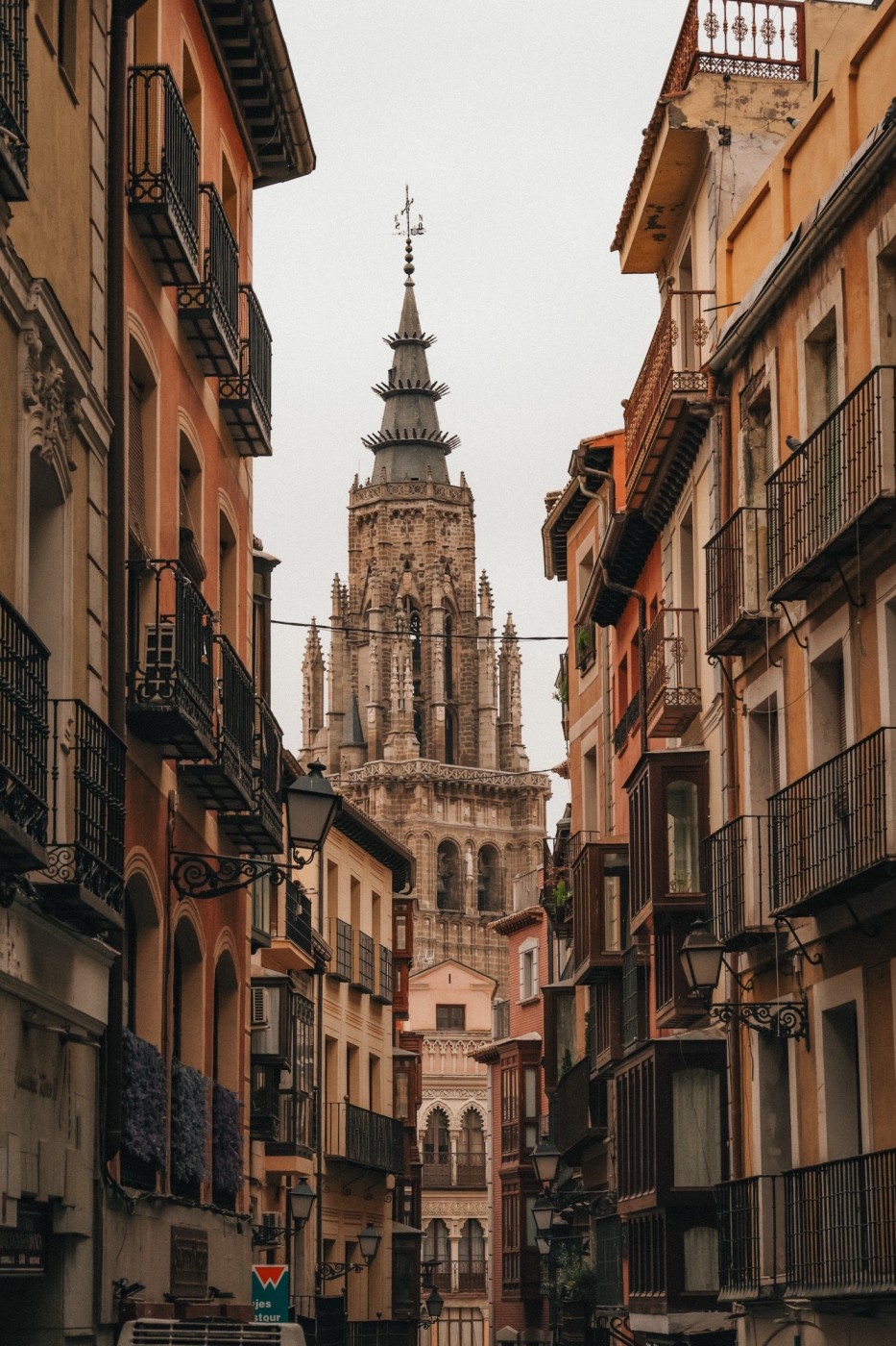 Views of the cathedral from the streets of Toledo. 